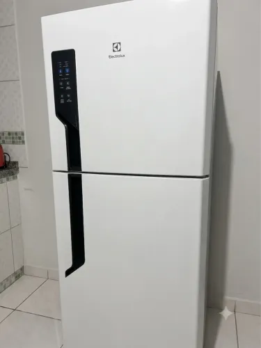 Geladeira Eletrolux -127v