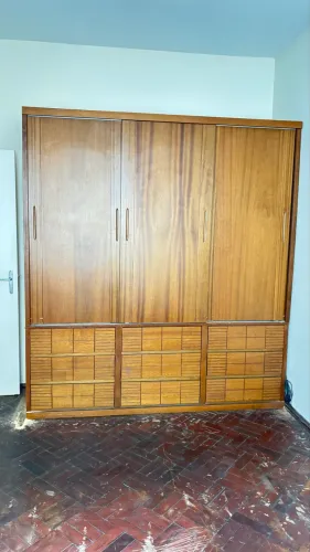 DOAÇÃO guarda roupa