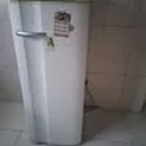 Geladeira Branca Usada