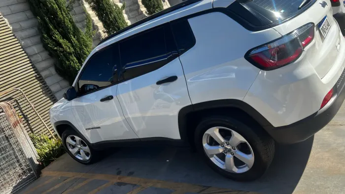Jeep Compass Sport 2.0 4X2 Flex 16V Aut. 2017