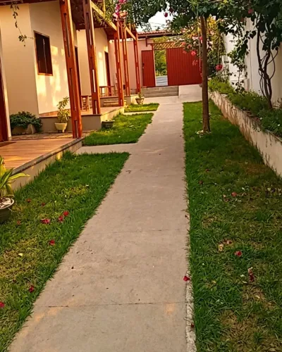 Vendo Pousada completa