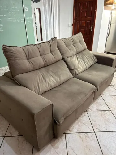 Sofá retrátil