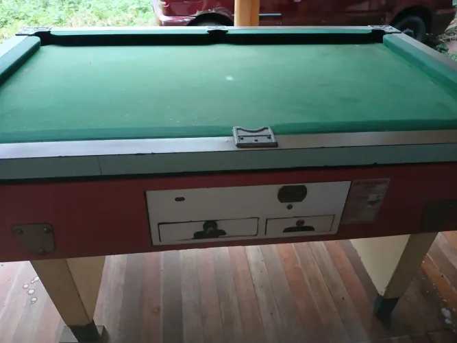 Mesa de Sinuca de ficha funcionando- Oportunidade 