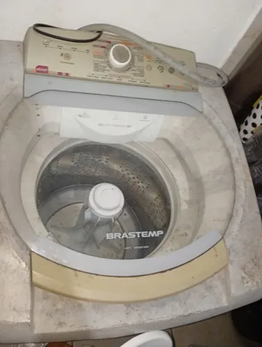 Máquina de lavar Brastemp antiga 