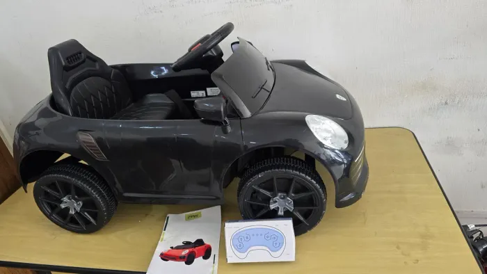 CARRINHO ELÉTRICO INFANTIL 