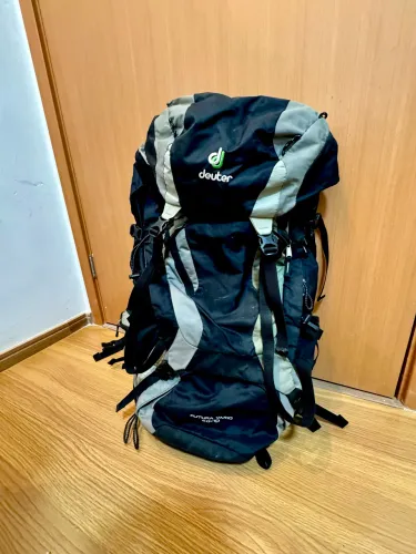 Mochila Deuter Futura Vario 50+10 - ZERADA (Nunca Usada)