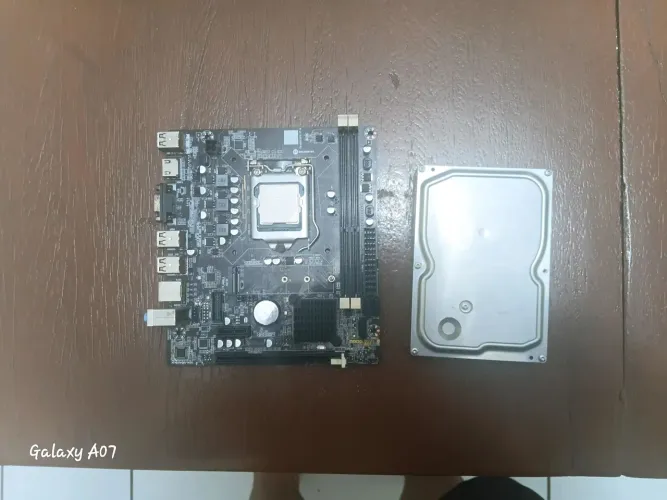 Placa mãe com i3 e hd de 320gb