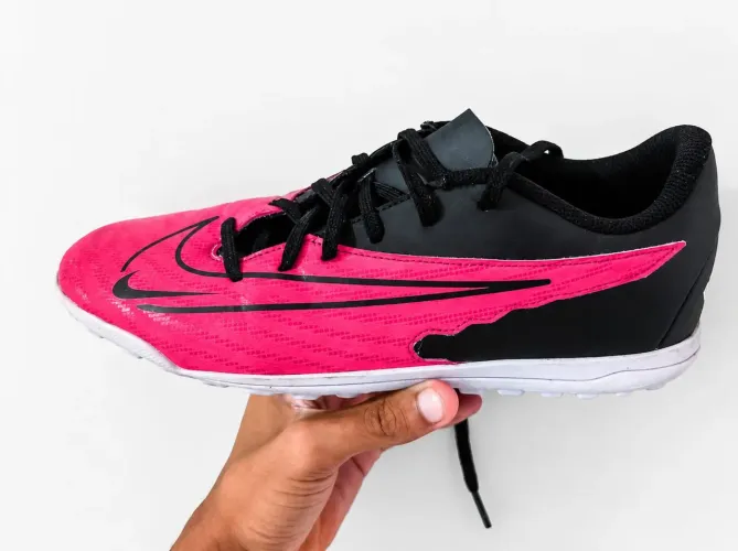 Chuteira nike phantom
