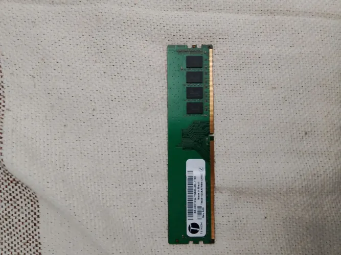 3 pentes 4gb ddr4