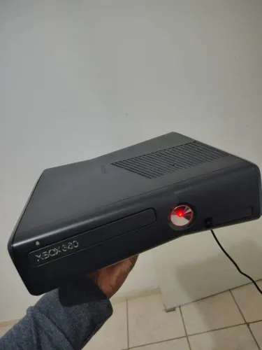 Xbox 360 com defeito de luz vermelha