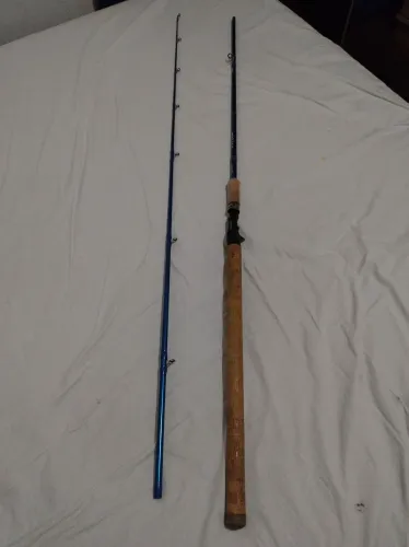 Vendo Vara Maruri Pitton Serie 2 em Carbono 2,40 m , 30-60 Lb