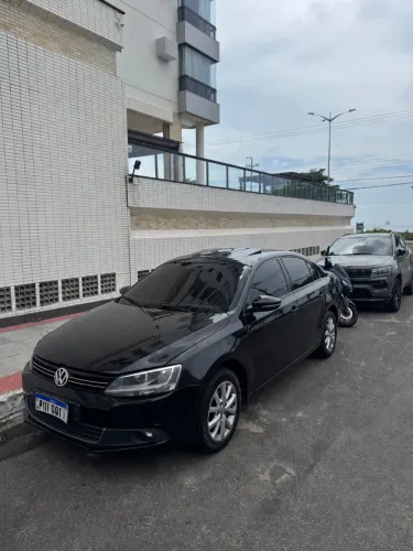 Volkswagen Jetta Comfortline 2.0 T.flex 8V 4P Tipt. 2013
