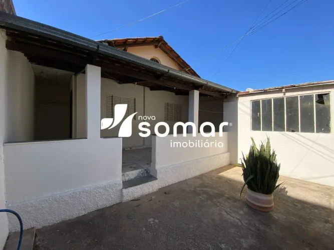 Casa para aluguel, 4 quartos, 1 vaga, Manoel Valinhas - Divinopolis/MG