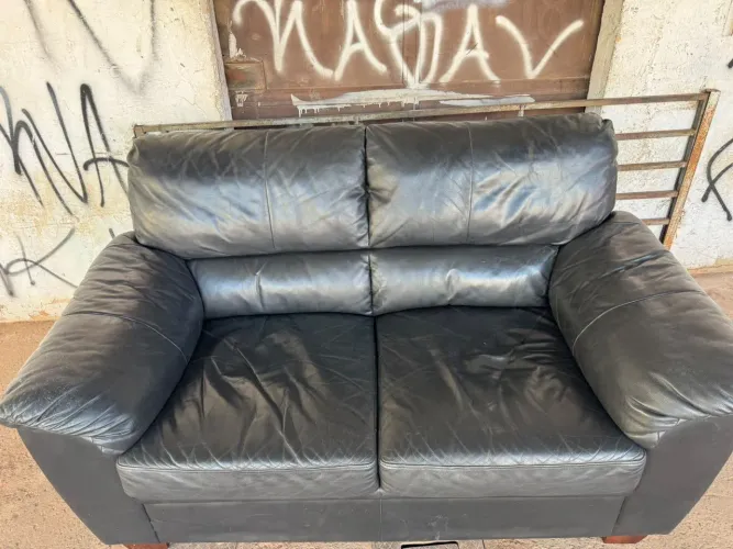 Sofa de couro
