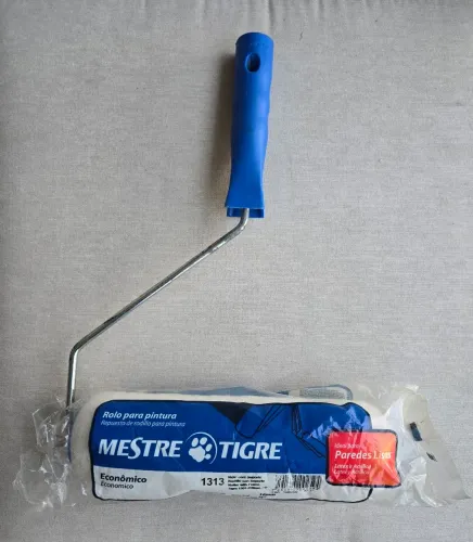 Rolo para Pintura Tigre 1313 com Suporte 23cm Lã Paredes Lisas - Novo