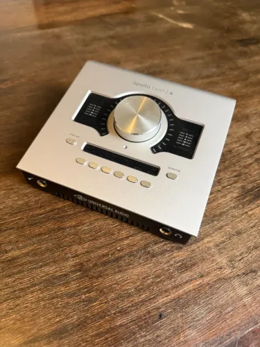 Universal Audio Apollo Twin X DUO Gen 2 Essentials+ Edition ? Thunderbolt 3