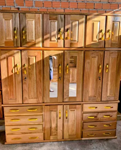 Guarda roupa de casal 6 portas novo frete grátis.