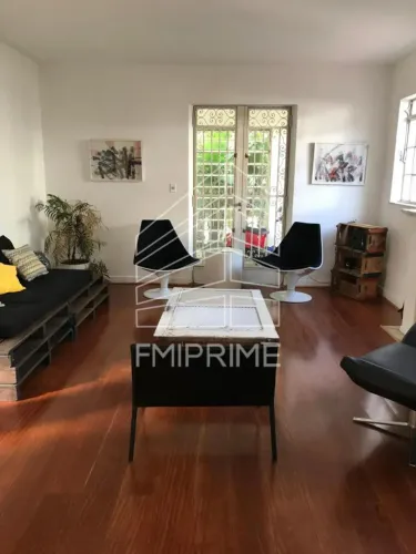 Vila madalena próximo da praça pôr do sol casa com 3 dormitórios e 4 vagas