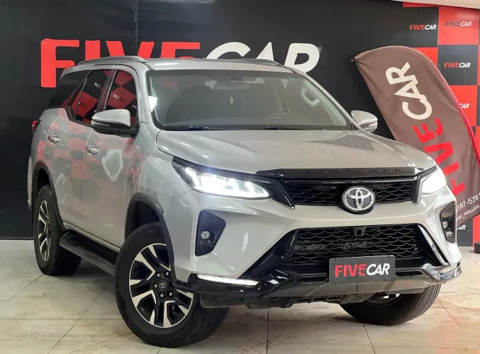 Toyota Hilux SW4 SRV 4X2 2.7 Flex 16V Aut. 2018