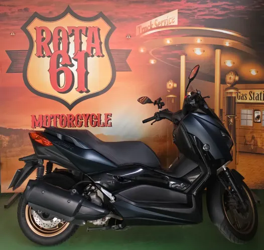 Yamaha XMAX 250 2024