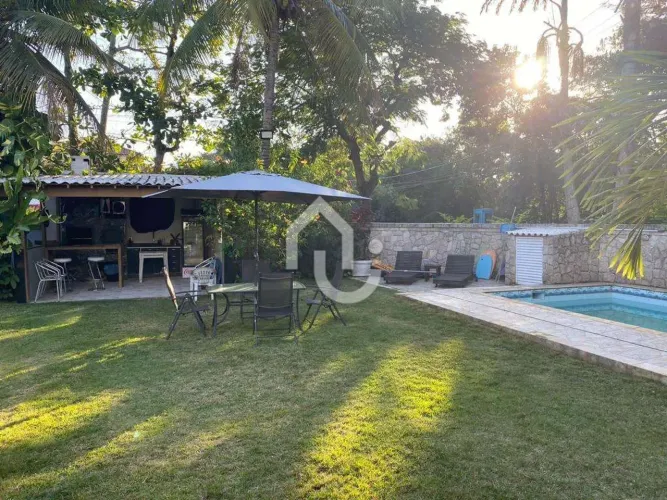 Recreio dos Bandeirantes | Casa 8 quartos, sendo 4 suites