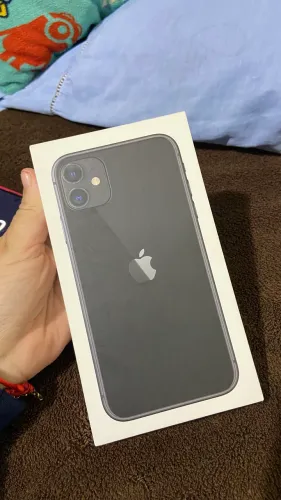 iPhone 11