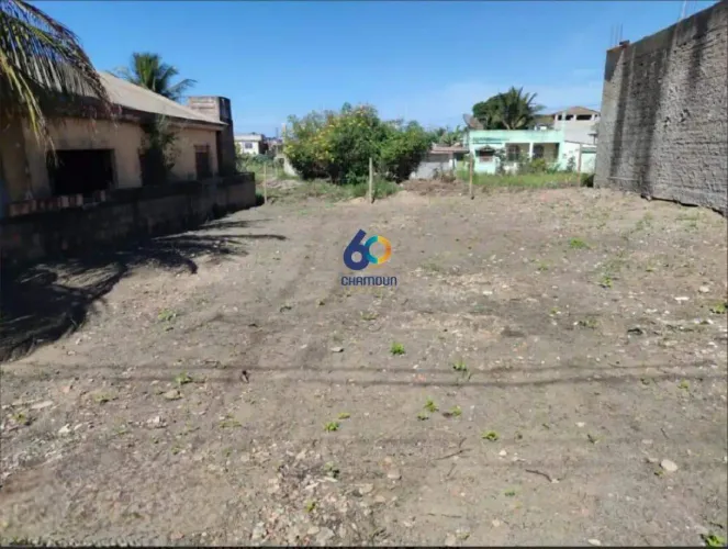 Lote Residencial de 240 m² à Venda em Marataízes.