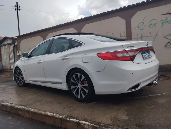 Hyundai Azera 3.0 V6 24V 4P Aut. 2013