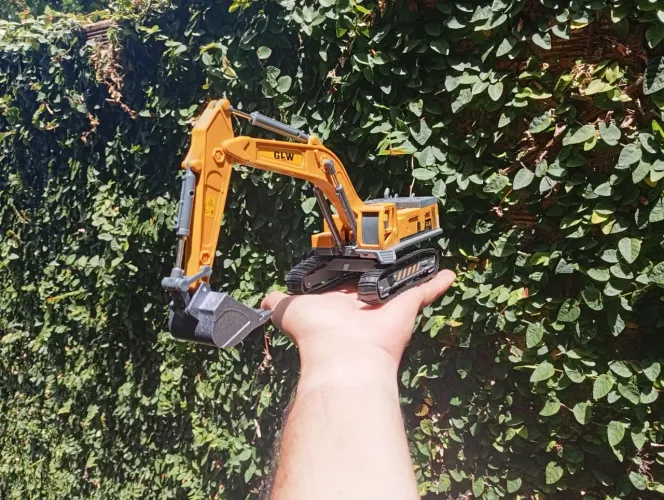 Miniatura escavadeira 1:55