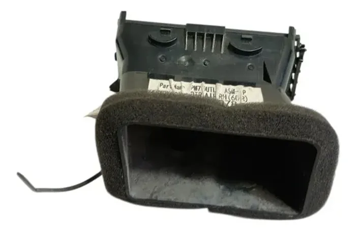 Difusor Ar Lateral Lado Direito Cobalt 2012/