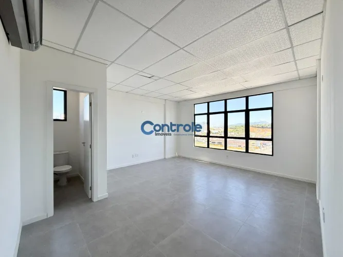 Sala Comercial na Palhoça.