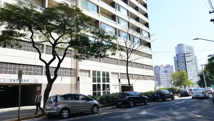 Sala Comercial Metro Vila Prudente - Rua Ingaí, 156 com garagem.