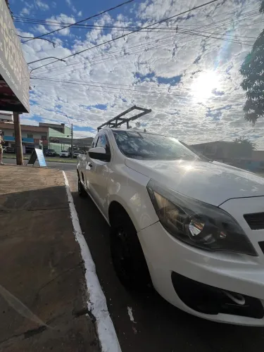 Chevrolet Montana LS 1.4 Econoflex 8V 2P 2013