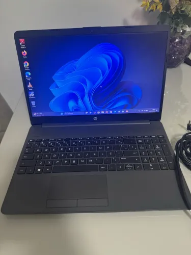 Notebook hp i3 12* 8 gigas SSD nvme 256gb