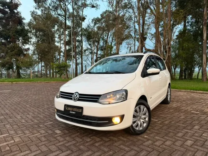 Volkswagen Spacefox 1.6/ 1.6 Trend Total Flex 8V 5P 2012