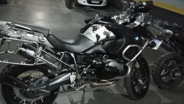 BMW GS 1200  aventure triple black 