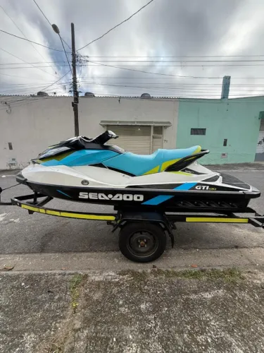 Jet Ski Seadoo GTI 130