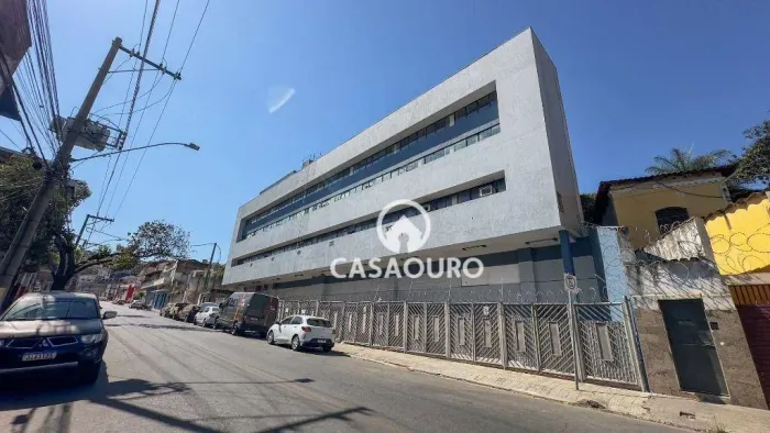 Prédio, 6262 m² - venda por R$ 15.000.000,00 ou aluguel por R$ 130.561,00/mês - Centro - B