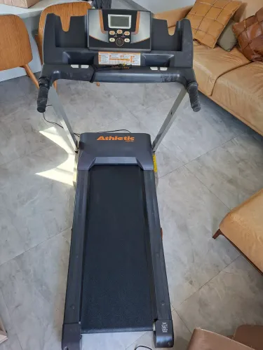 Esteira Ergométrica Athletic Advanced (Suporta até 120kg)
