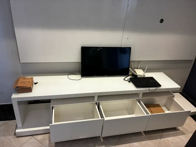 Rack / Aparador para TV  Branco