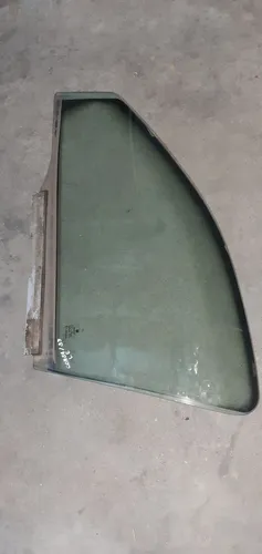 Vidro porta dianteira esquerda Corsa 4P 97