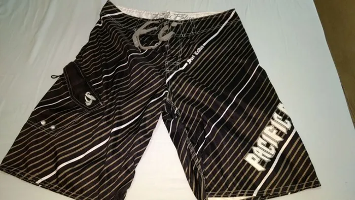 Bermudas Top 