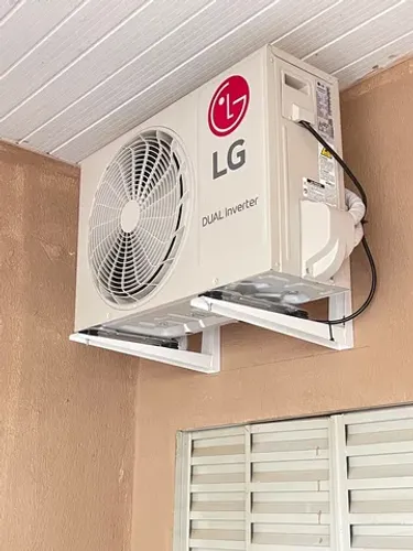 Ar condicionado LG DUAL INVERTER VOICE 9000 Btus NOVO