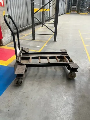 Carrinho de carga modelos variados 