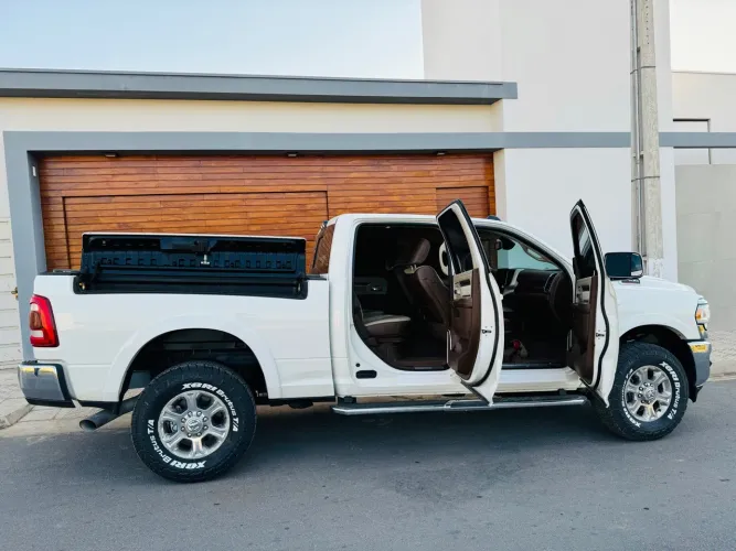 Dodge Ram 2500 H.duty 5.9 SLT 24V CD 4X4 Dies. 2021