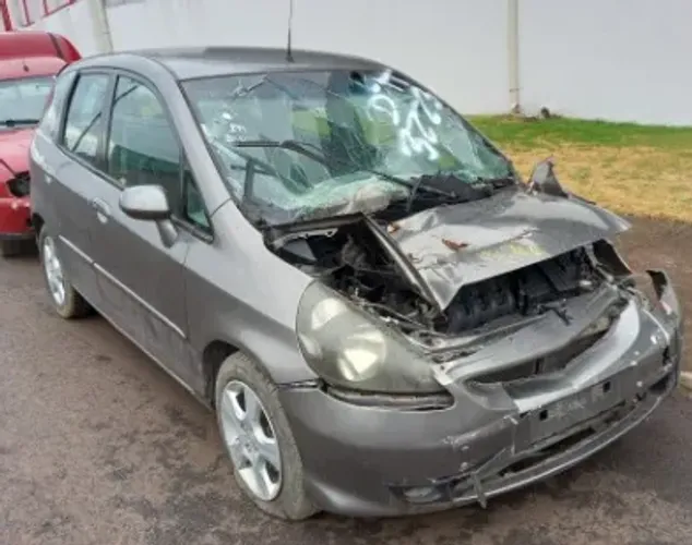 SUCATA HONDA FIT 2007 RETIRADA DE PEÇAS