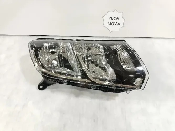 Farol Direito Sandero Logan 2015 2016 2017 2018 Tyc