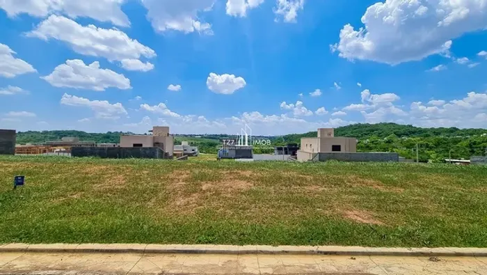 Lote Jardins Porto com 310,09 m² - Entrada R$ 32.559,45