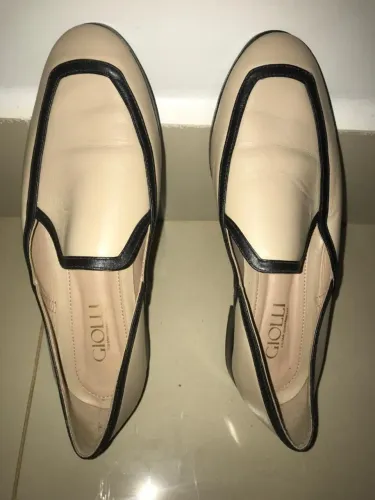 Sapato Mocassim Bicolor Marca Giolli