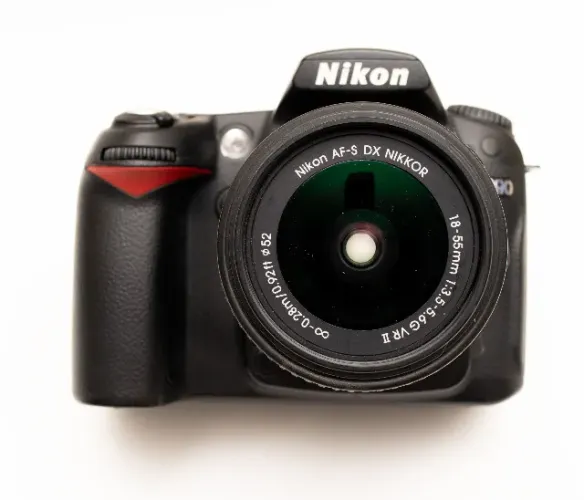Nikon D90 Classe Profissioanal c Lente 18-55mm VRII  Estadi de Nova